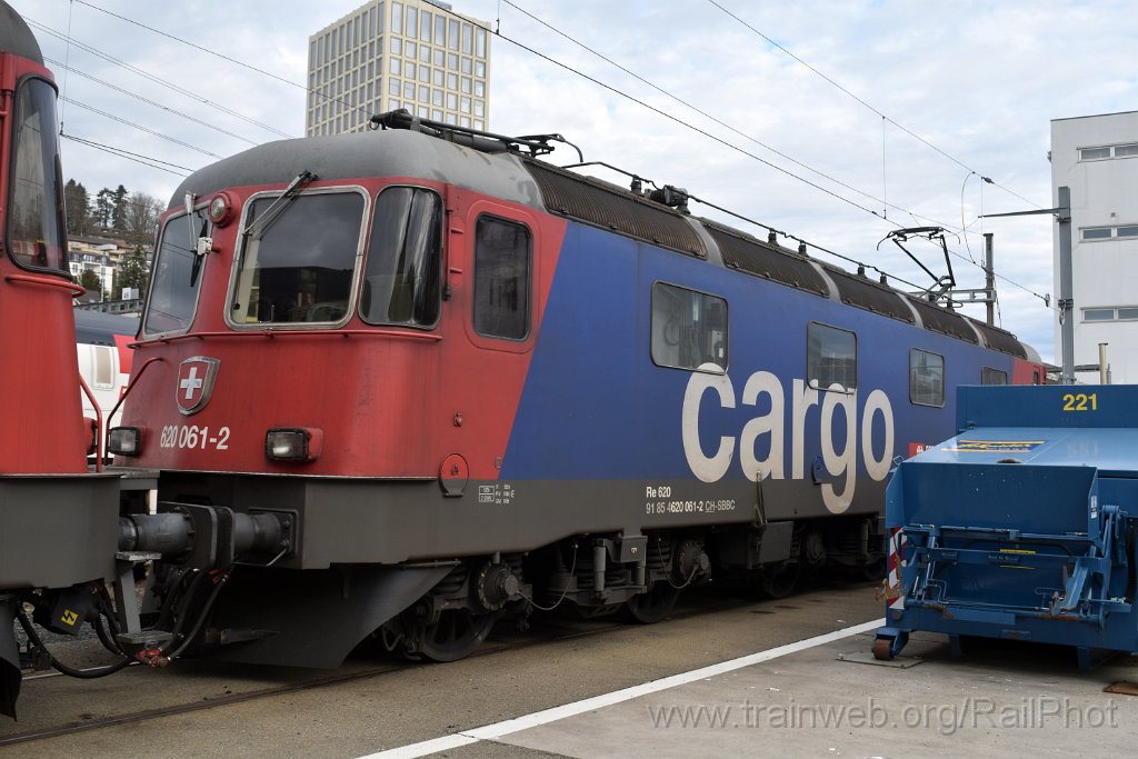 9518-0020-181224.jpg - SBB-CFF Re 620.061-2 "Gampel-Steg" / St.Gallen HB 18.12.2024