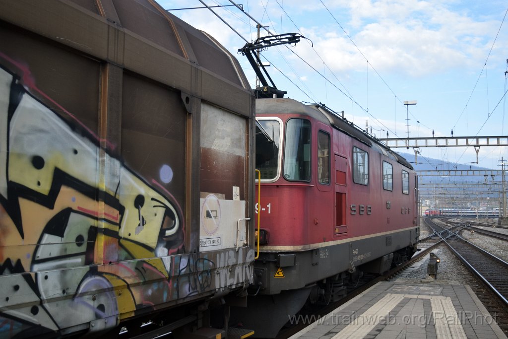 9521-0032-181224.jpg - SBB-CFF Re 4/4" 11289 / Olten 18.12.2024