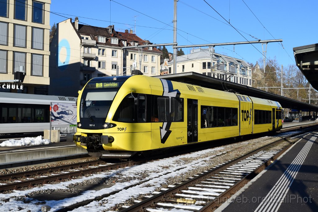 9530-0002-311224.jpg - Thurbo RABe 526.707-5 "Top Blitz" / St.Gallen HB 31.12.2024