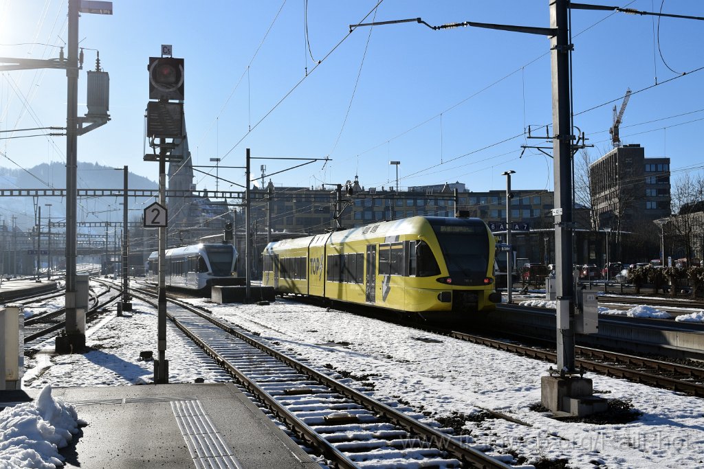 9530-0006-311224.jpg - Thurbo RABe 526.707-5 "Top Blitz" + RABe 526.744-8 / St.Gallen HB 31.12.2024