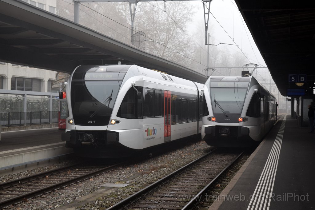 9539-0003-190125.jpg - Thurbo RABe 526.263 + RABe 526.788-5 "Romanshorn" / St.Gallen HB 19.1.2025