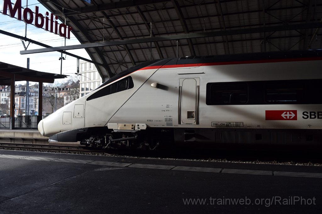 9552-0008-250125.jpg - SBB-CFF RABe 503.019 / St.Gallen HB 25.1.2025