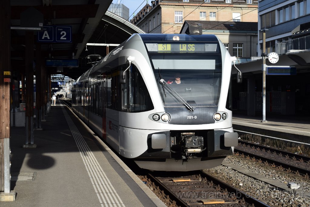 9553-0002-250125.jpg - Thurbo RABe 526.781-0 "Kanton Schaffhausen" / St.Gallen HB 25.1.2025