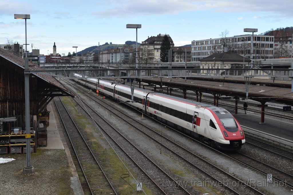 9553-0021-270125.jpg - SBB-CFF ICN RABe 500.023 "Charles Ferdinand Ramuz" / St.Gallen-St.Fiden 27.1.2025
