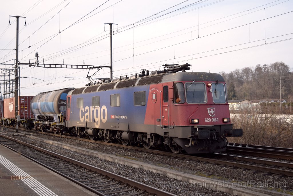 9566-0018-070225.jpg - SBB-CFF Re 620.062-0 "Reuchenette-Péry" / Killwangen-Spreitenbach 7.2.2025