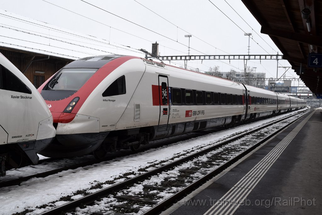 9568-0045-180225.jpg - SBB-CFF ICN RABe 500.038 "Arthur Honegger" / St.Gallen-St.Fiden 18.2.2025