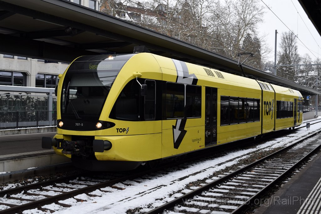 9570-0020-180225.jpg - Thurbo RABe 526.707-5 "Top Blitz" / St.Gallen HB 18.2.2025