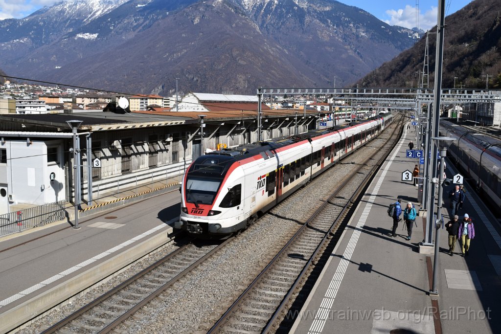 9576-0030-020325.jpg - SBB-CFF RABe 524.106 / Bellinzona 2.3.2025