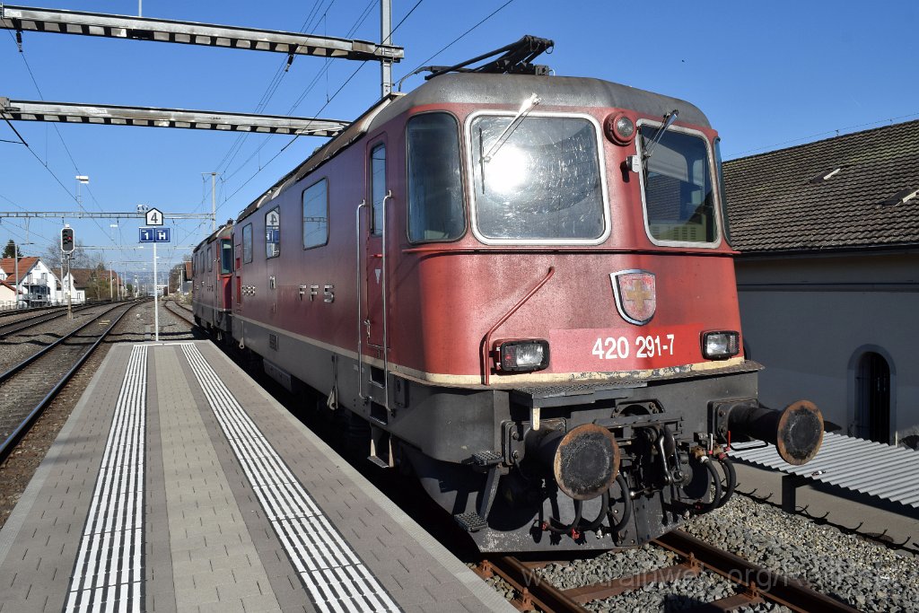 9588-0046-050325.jpg - SBB-CFF Re 4/4" 11291 + Re 4/4" 11249 / Frauenfeld 5.3.2025