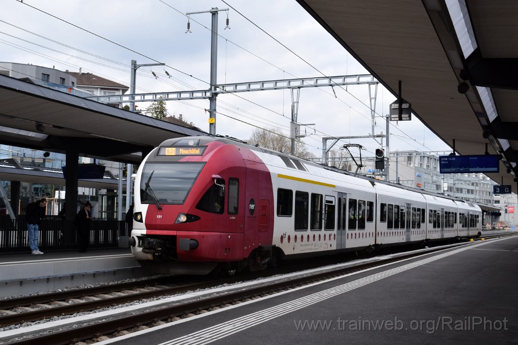 9619-0001-280325.jpg - TPF RABe 527.191 "Jo Siffert" / Fribourg 28.3.2025