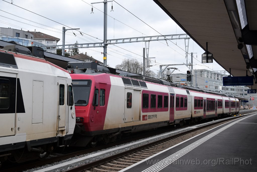 9620-0012-280325.jpg - SBB-CFF RBDe 560.384-0 / Fribourg 28.3.2025