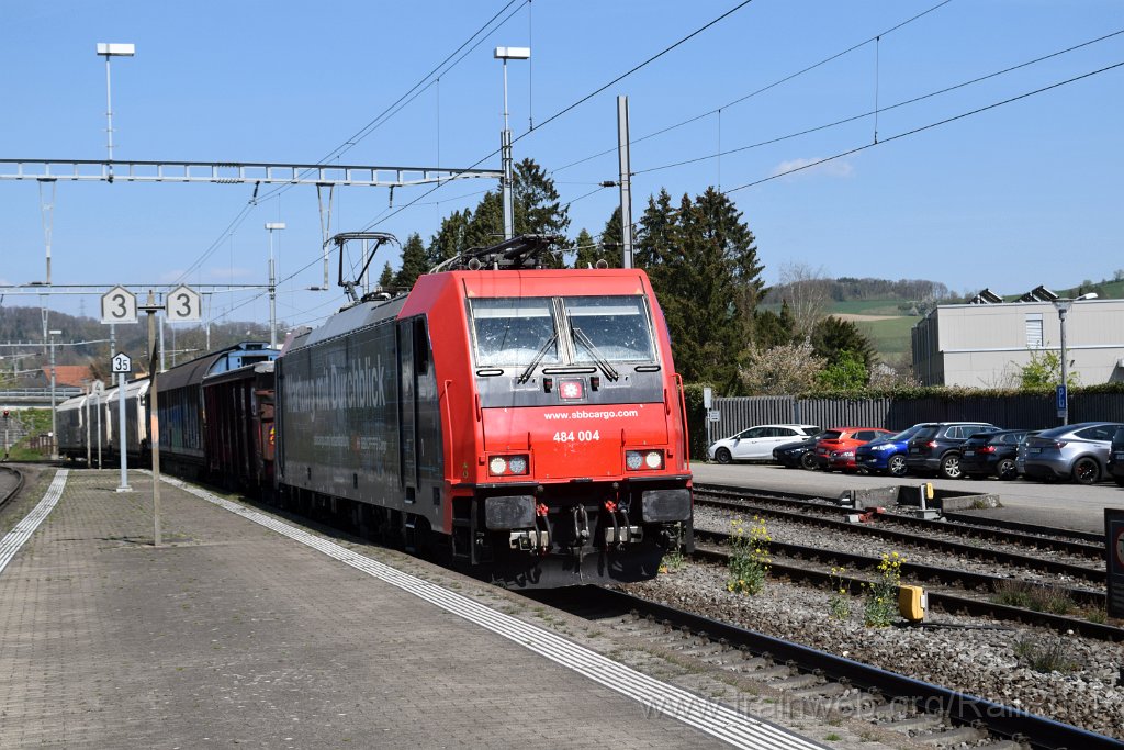 9641-0003-100425.jpg - SBB-CFF Re 484.004 "Wartung mit Durchblick" / Frick 10.4.2025