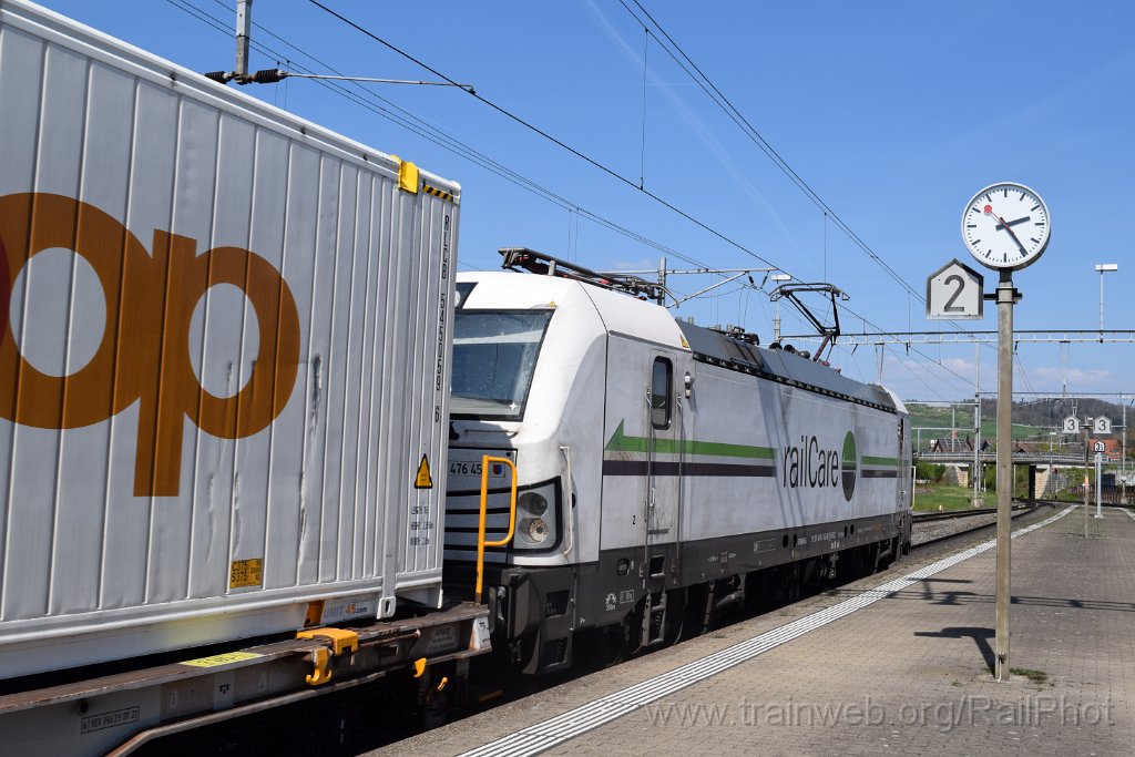 9641-0049-100425.jpg - RailCare Rem 476.452-8 "Ticino" / Frick 10.4.2025