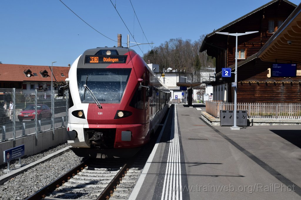 9646-0028-110425.jpg - TPF RABe 527.191 "Jo Siffert" / Broc-Chocolaterie 11.4.2025