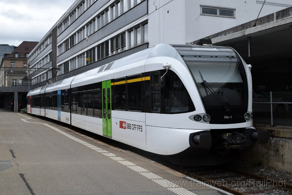 9655-0030-180425.jpg - Thurbo RABe 526.766-1 / St.Gallen HB 18.4.2025