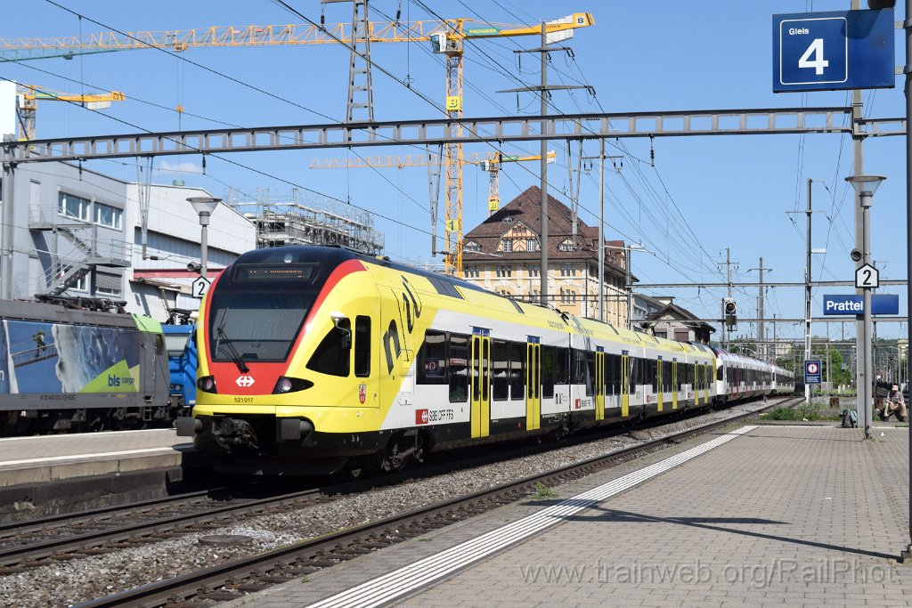 9687-0014-290425.jpg - SBB-CFF RABe 521.017 "Muttenz" / Pratteln 29.4.2025
