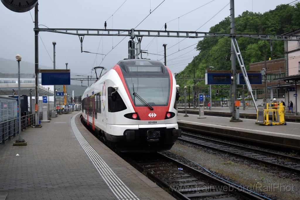 9708-0034-040525.jpg - SBB-CFF RABe 521.024 / Olten 4.5.2025