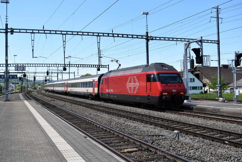 9728-0042-110525.jpg - SBB-CFF Re 460.093-8 "Rhein" / Pfäffikon SZ 11.5.2025