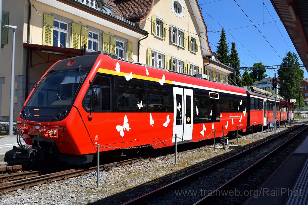 9782-0014-300525.jpg - AB By 251 + X 1001 + BDeh 4/4 16 + ABt 121 / Gais 30.5.2025