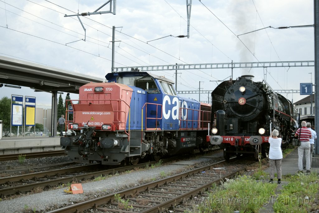 9844-0044-210625.jpg - SBB-CFF Am 843.085-2 + SNCF 141 R 1244 / Oensingen 21.6.2025