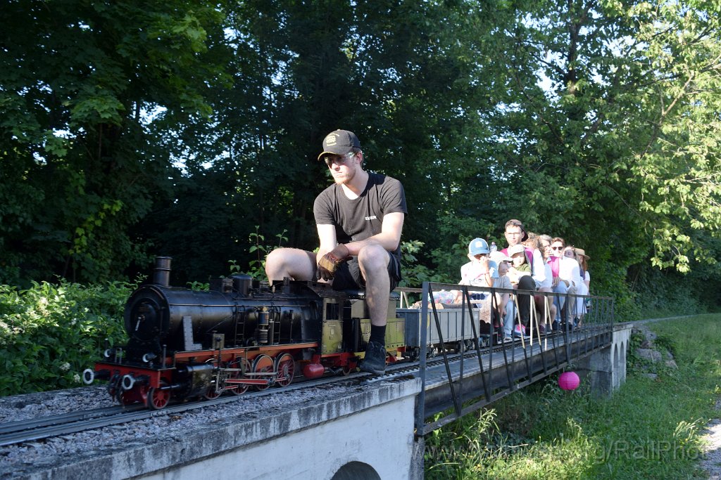 9859-0002-270625.jpg - DMC-CH 56704 / Tüffenwies Central 27.6.2025