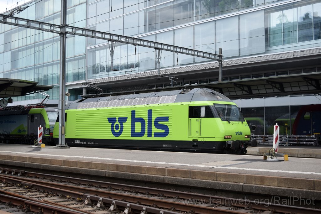 9865-0035-030725.jpg - BLS Re 465.013-1 "Stockhorn" / Aarau 3.7.2025