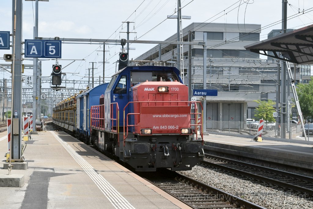 9869-0004-030725.jpg - SBB-CFF Am 843.066-2 / Aarau 3.7.2025