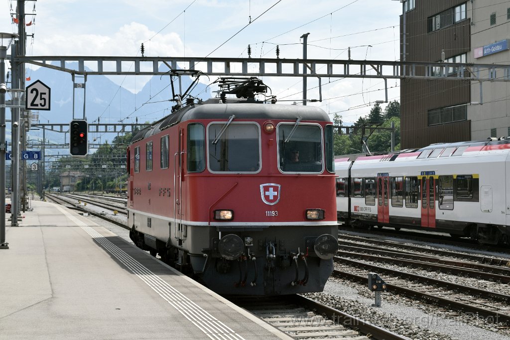 9882-0031-120725.jpg - SBB-CFF Re 4/4" 11193 / Arth-Goldau 12.7.2025