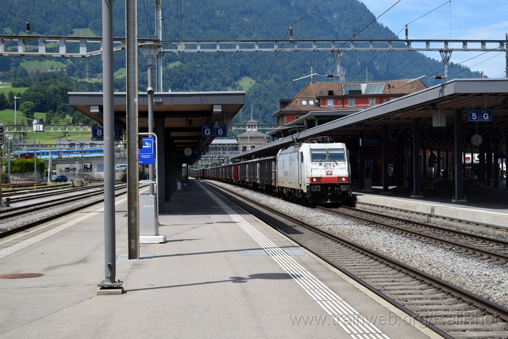 9883-0037-120725.jpg - Akiem 186.903 / Arth-Goldau 12.7.2025