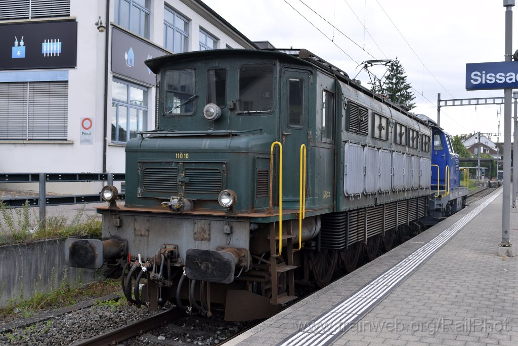 9895-0049-160725.jpg - Swisstrain Ae 4/7 11010 + Bm 840.411-3 "Eugen" / Sissach 16.7.2025