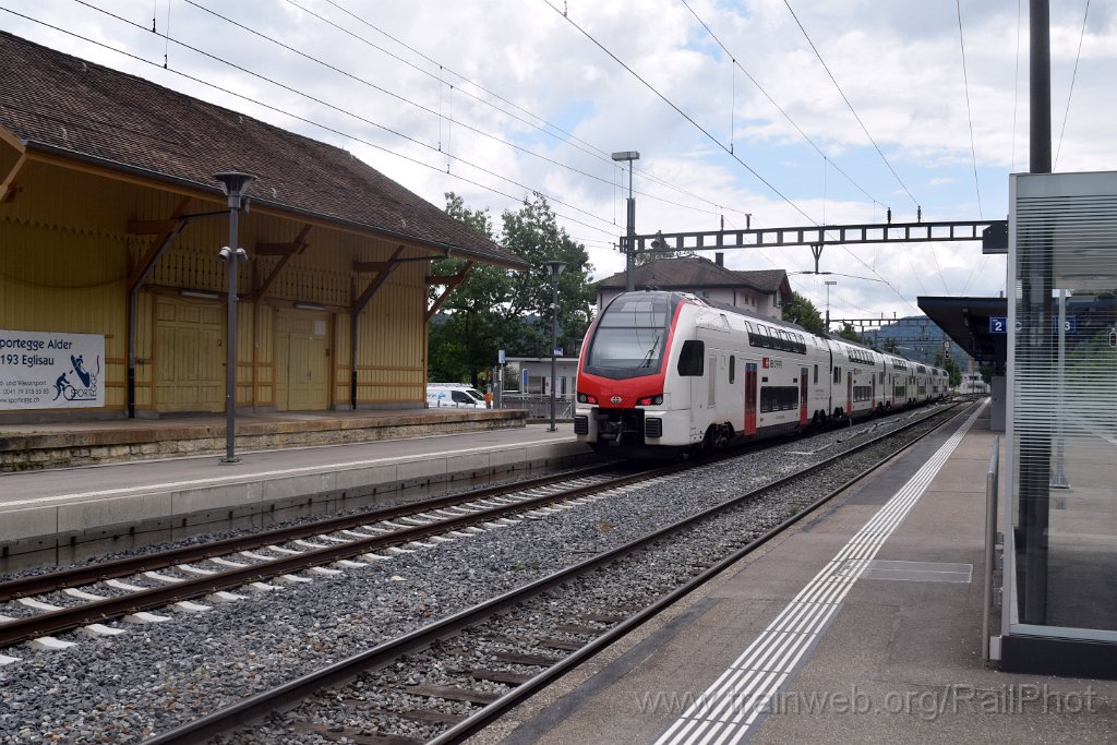9916-0006-310725.jpg - SBB-CFF RABe 512.033 / Eglisau 31.7.2025