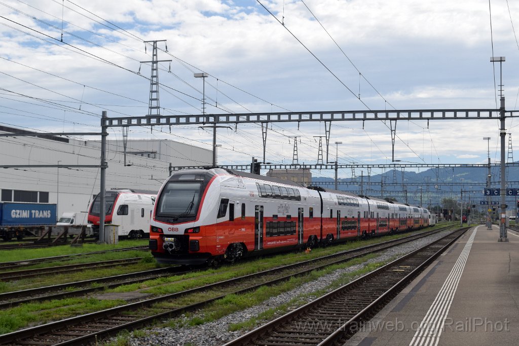 9929-0038-050825.jpg - STAG RBDea 567.173-0 "Thurgau" + ÖBB 4736.108 + 4736.608 / St.Margrethen 5.8.2025