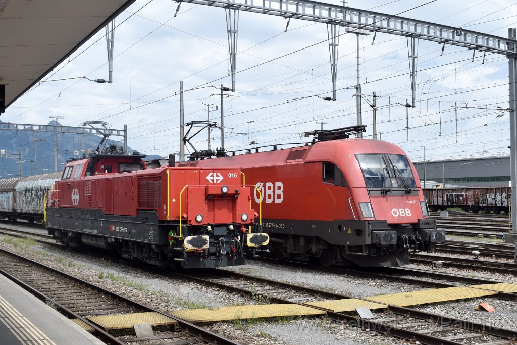 9931-0002-050825.jpg - SBB-CFF Aem 940.015-1 + ÖBB 1116.277 / Buchs SG 5.8.2025