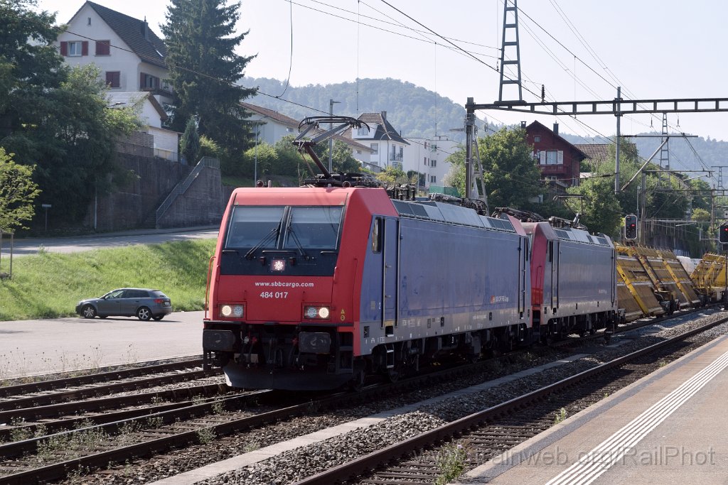 9941-0030-110825.jpg - SBB-CFF Re 484.017-9 + Re 484.013 / Killwangen-Spreitenbach 11.8.2025