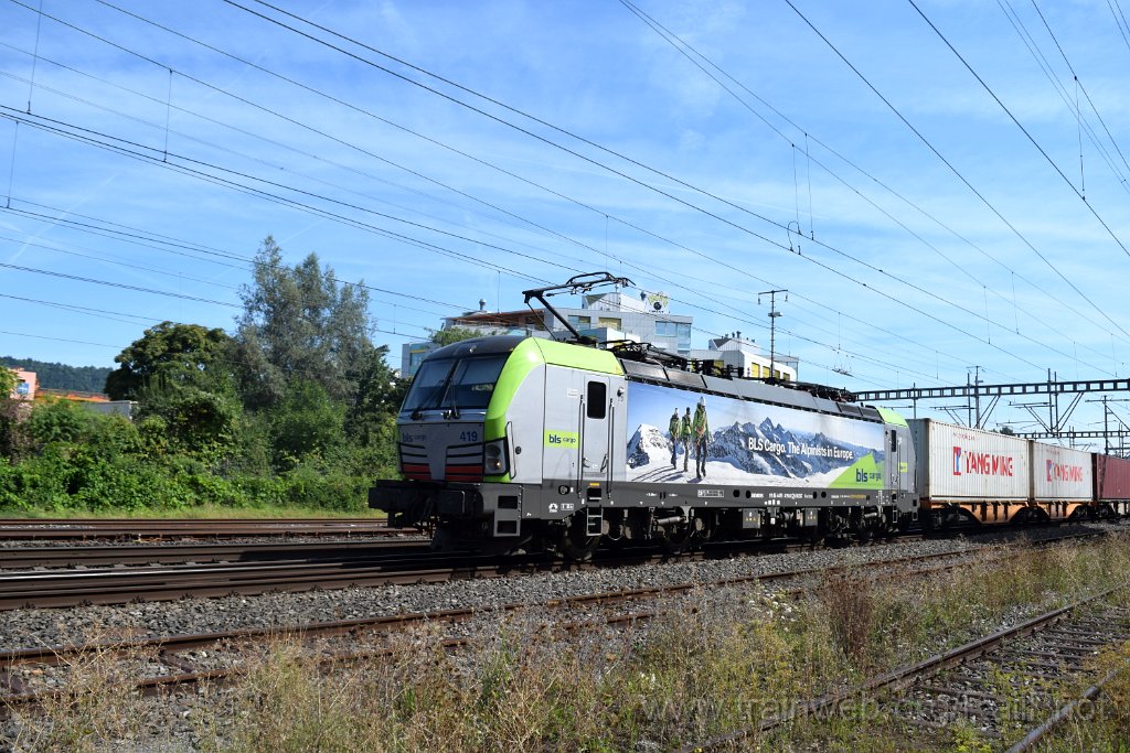 9975-0020-250825.jpg - BLS Re 475.419-8 / Schlieren 25.8.2025