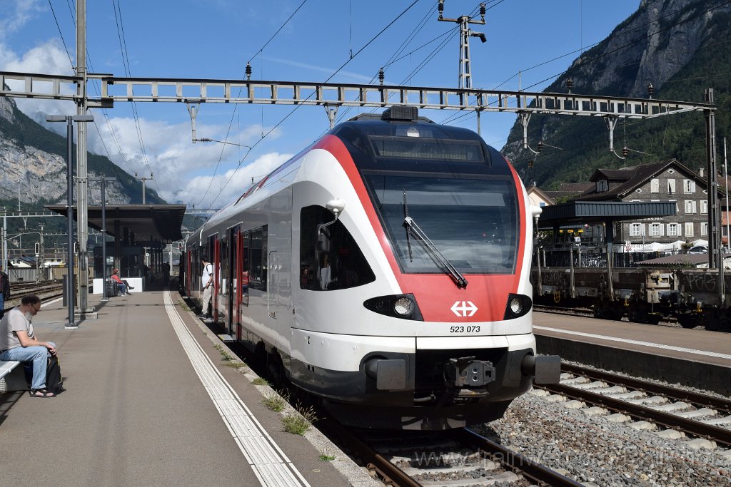10014-0027-140925.jpg - SBB-CFF RABe 523.073 / Erstfeld 14.9.2025