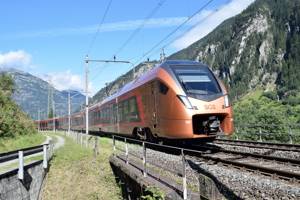 10017-0023-140925.jpg - SOB RABe 526.207-6 / Göschenen 14.9.2025