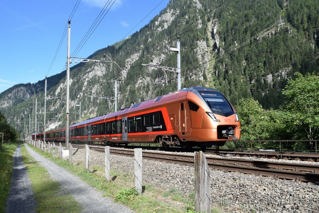 10018-0043-140925.jpg - SOB RABe 526.230 / Göschenen 14.9.2025
