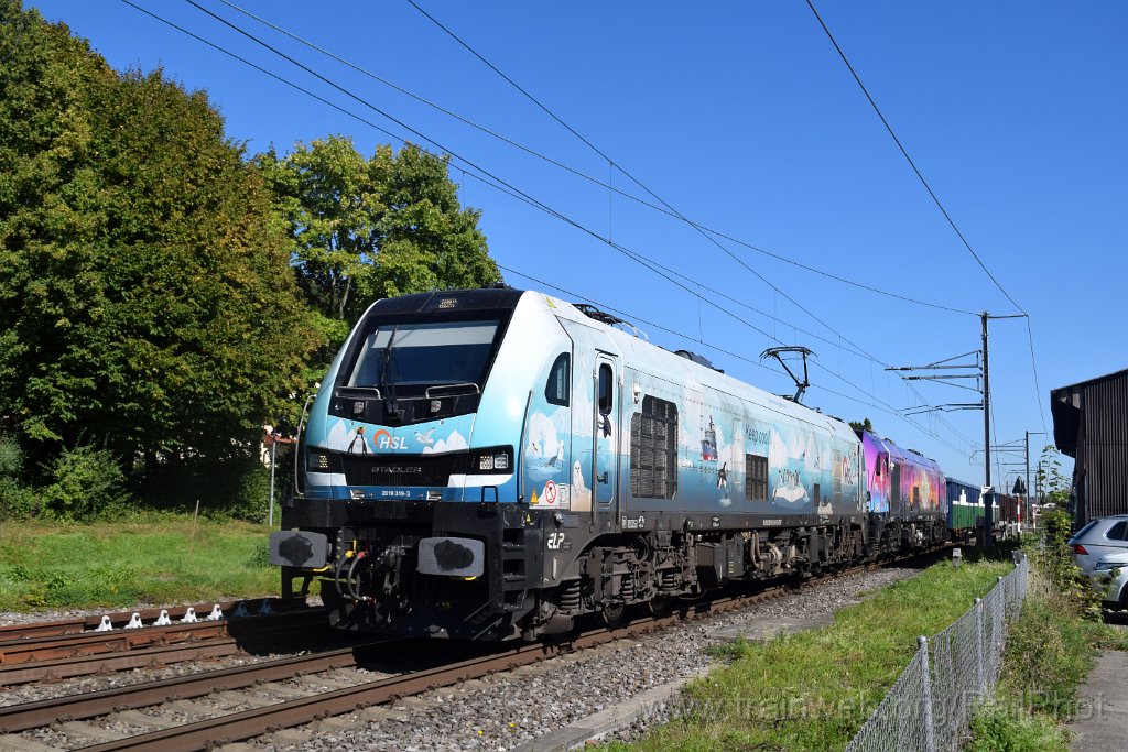 10036-0035-190925.jpg - ELP 2019.319 "Keep cool" + 2019.307 "20 Jahre HSL Logistik" / Würenlos 19.9.2025