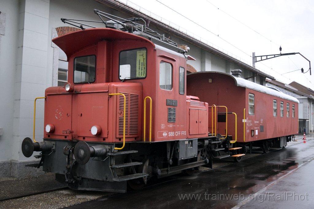10082-0003-251025.jpg - SBB-CFF Tem" 291 + X 228 / Olten 25.10.2025