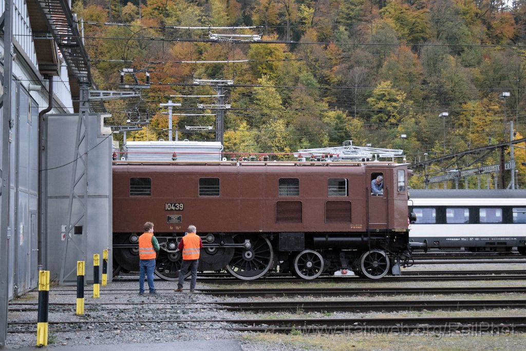 10082-0010-251025.jpg - SBB-CFF Ae 3/6" 10439 / Olten 25.10.2025