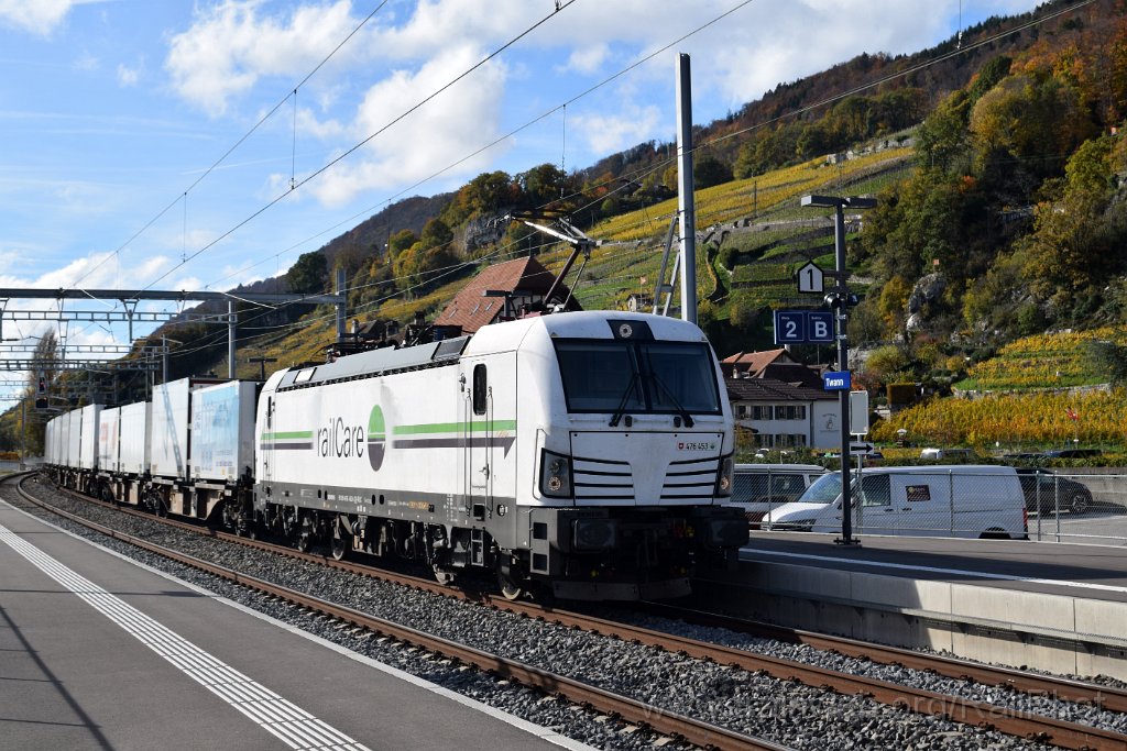 10097-0027-281025.jpg - RailCare Rem 476.453-6 "Vaud" / Twann 28.10.2025