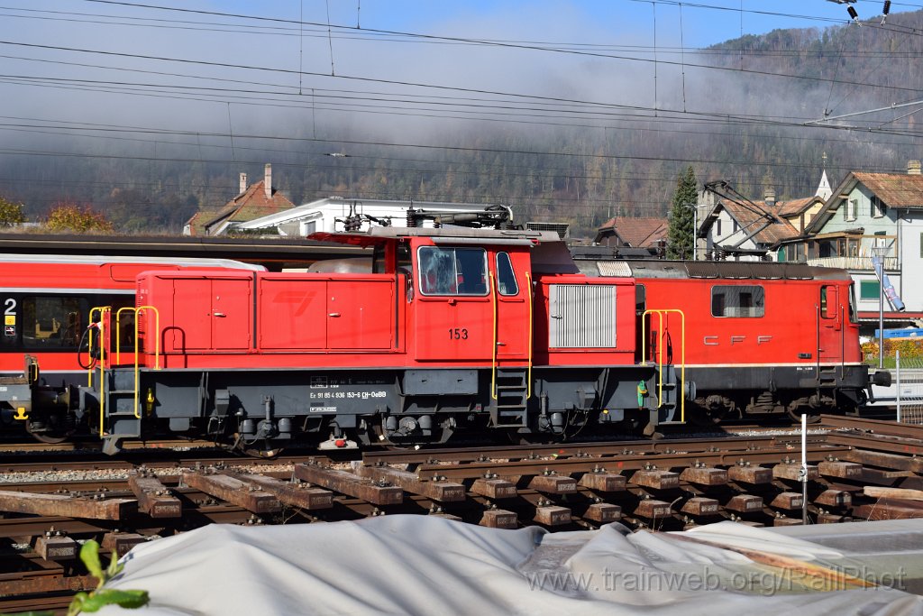 10110-0047-081125.jpg - OeBB Ee 936.153-6 +Re 4/4"' 11350 / Balsthal 8.11.2025
