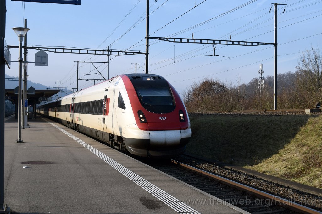 10129-0014-021225.jpg - SBB-CFF ICN RABe 500.018 "Adolf Wölfli" / Killwangen-Spreitenbach 2.12.2025