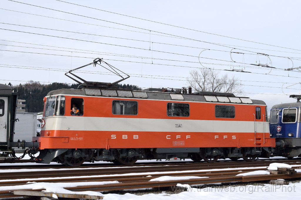 10140-0022-061225.jpg - DSF Re 4/4" 11141 / Einsiedeln 6.12.2025