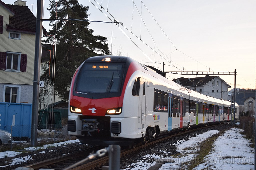 10170-0011-150126.jpg - Thurbo RABe 533.502 / Bazenheid 15.1.2026