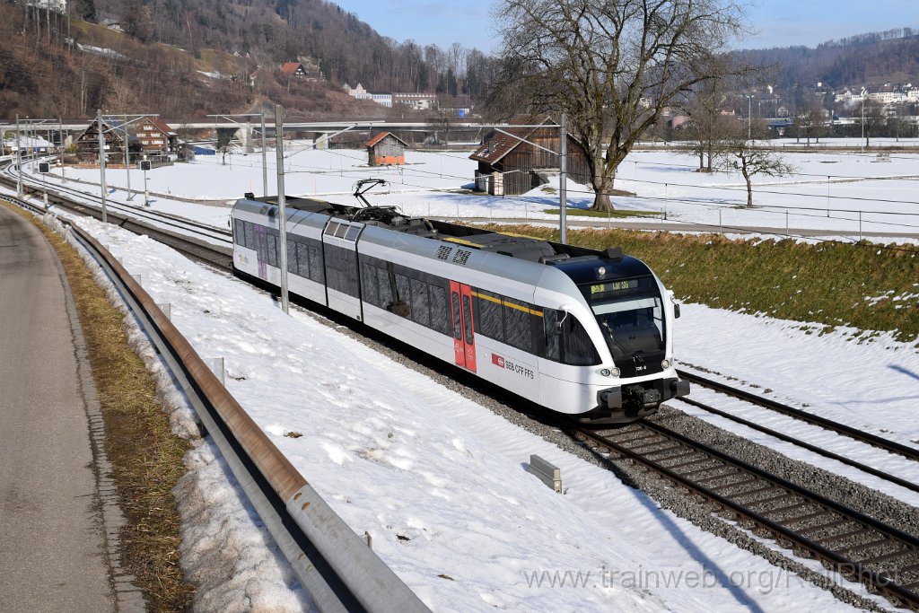 10177-0033-230126.jpg - Thurbo RABe 526.720-8 / Wattwil (Wenkrütistrasse) 23.1.2026