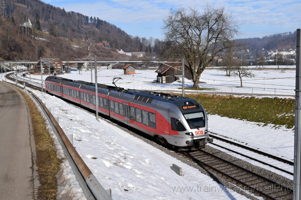 10177-0040-230126.jpg - SOB RABe 526.055-9 "Mürtschenstock" / Wattwil (Wenkrütistrasse) 23.1.2026