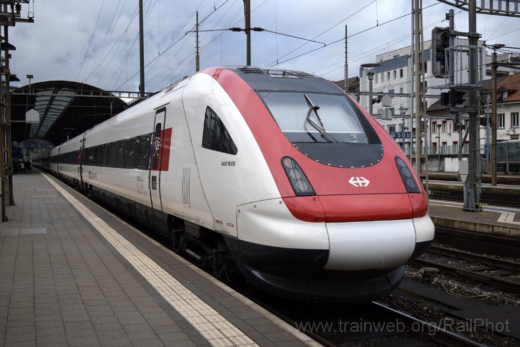 10187-0048-060226.jpg - SBB-CFF ICN RABe 500.018 ''Adolf Wölfli'' / Olten 6.2.2026