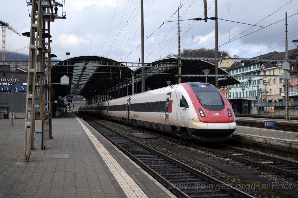 10189-0027-060226.jpg - SBB-CFF ICN RABe 500.002 ''Annemarie Schwarzenbach'' / Olten 6.2.2026